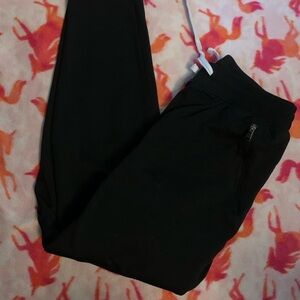 Boys Under Armor size large pants in black